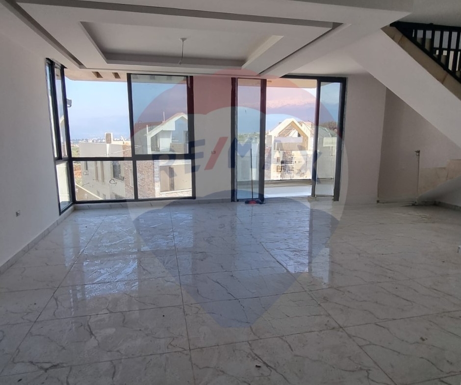 R9-2219 Duplex 230m for sale in Nakhleh - Koura — الصورة 2 من 9