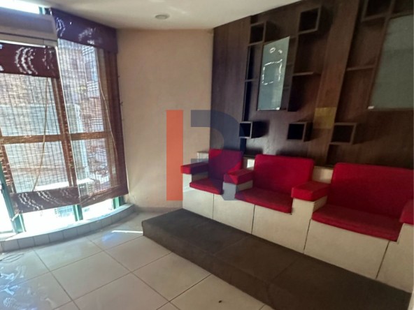 R9-2269 Office 70m for rent in Azmi Street - Tripoli — الصورة 2 من 5
