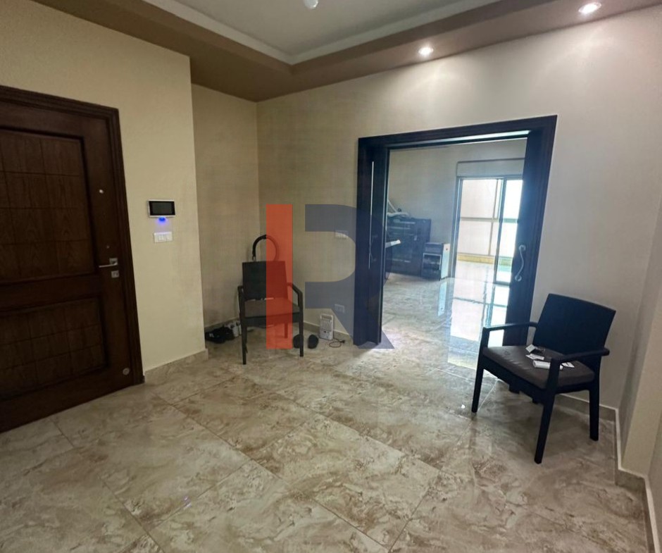 R9-2238 Apartment 220m with terrace for sale in Balamand - Koura — الصورة 4 من 11