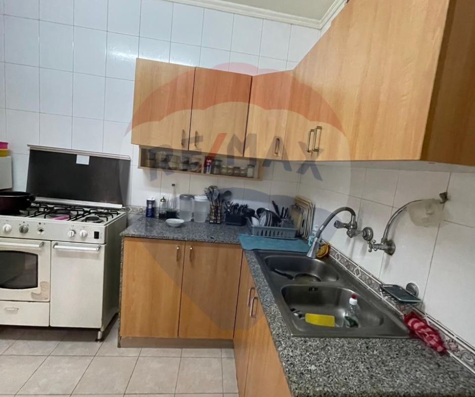 R9-2247 Apartment 200m for sale in Miten Street - Tripoli — Photo 4 of 7