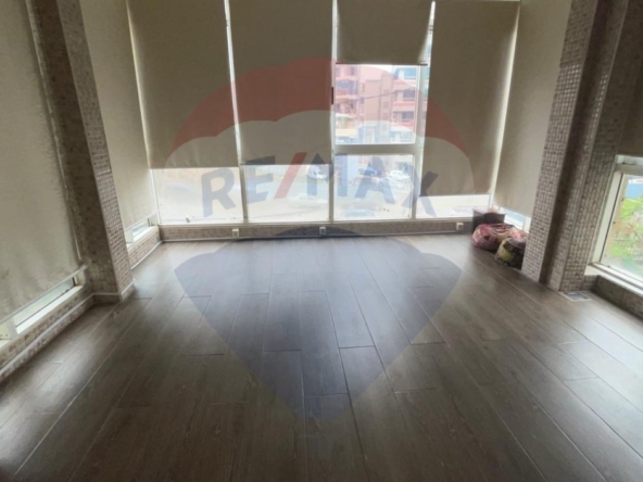 R9-2275 Apartment 300m for sale in Abu Samra - Tripoli — الصورة 4 من 11