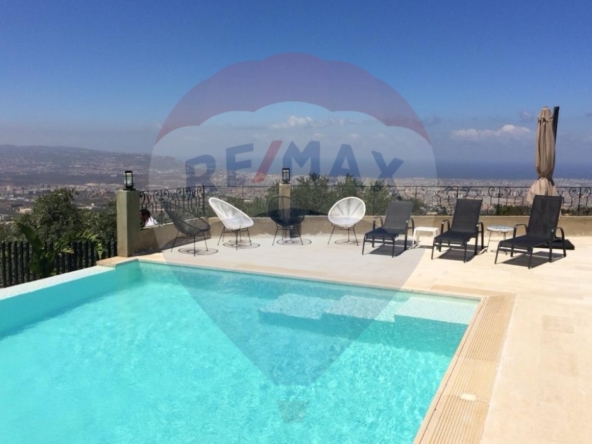 R9-2286 Villa 1000m for Sale in Alma - Zgharta — الصورة 4 من 10