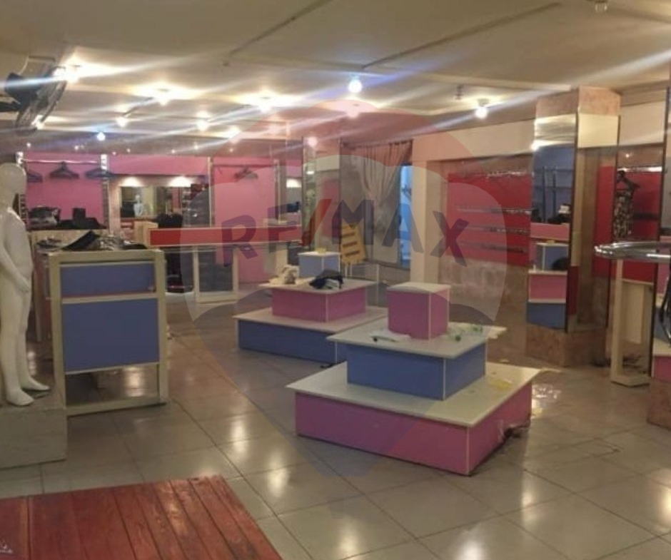 R9-2236 Shop 150m for sale in Mina Port Said's Main Street - Tripoli — الصورة 4 من 5