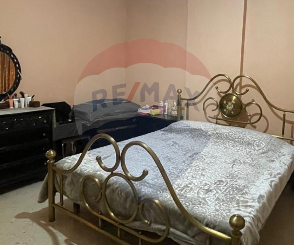 R9-2247 Apartment 200m for sale in Miten Street - Tripoli — Photo 5 of 7