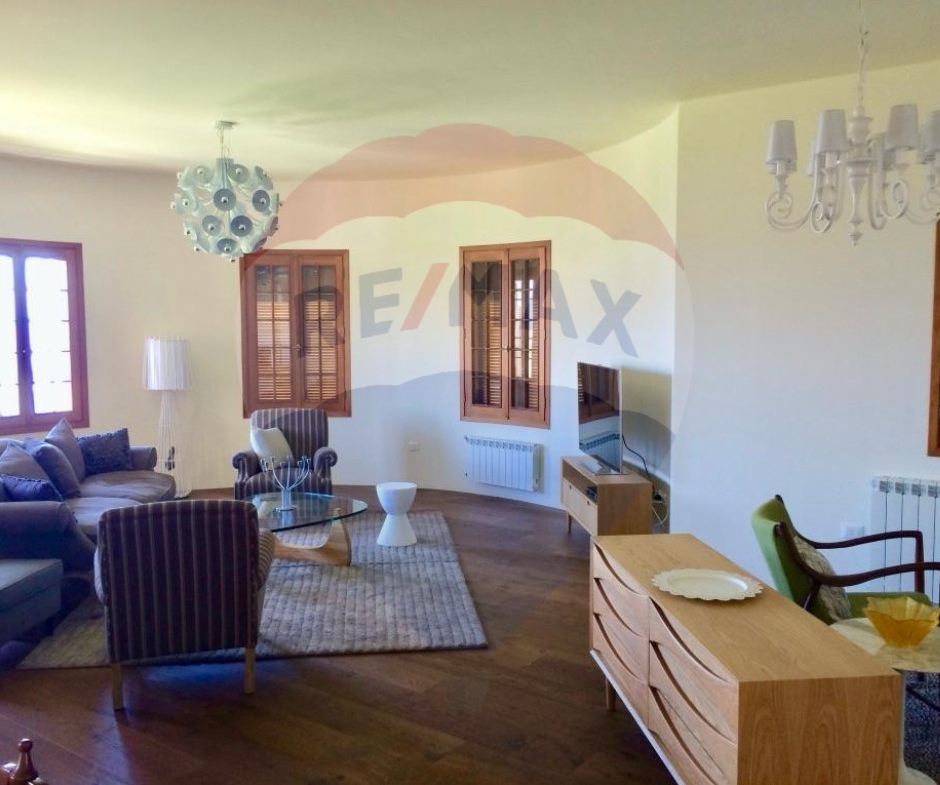 R9-2286 Villa 1000m for Sale in Alma - Zgharta — الصورة 5 من 10
