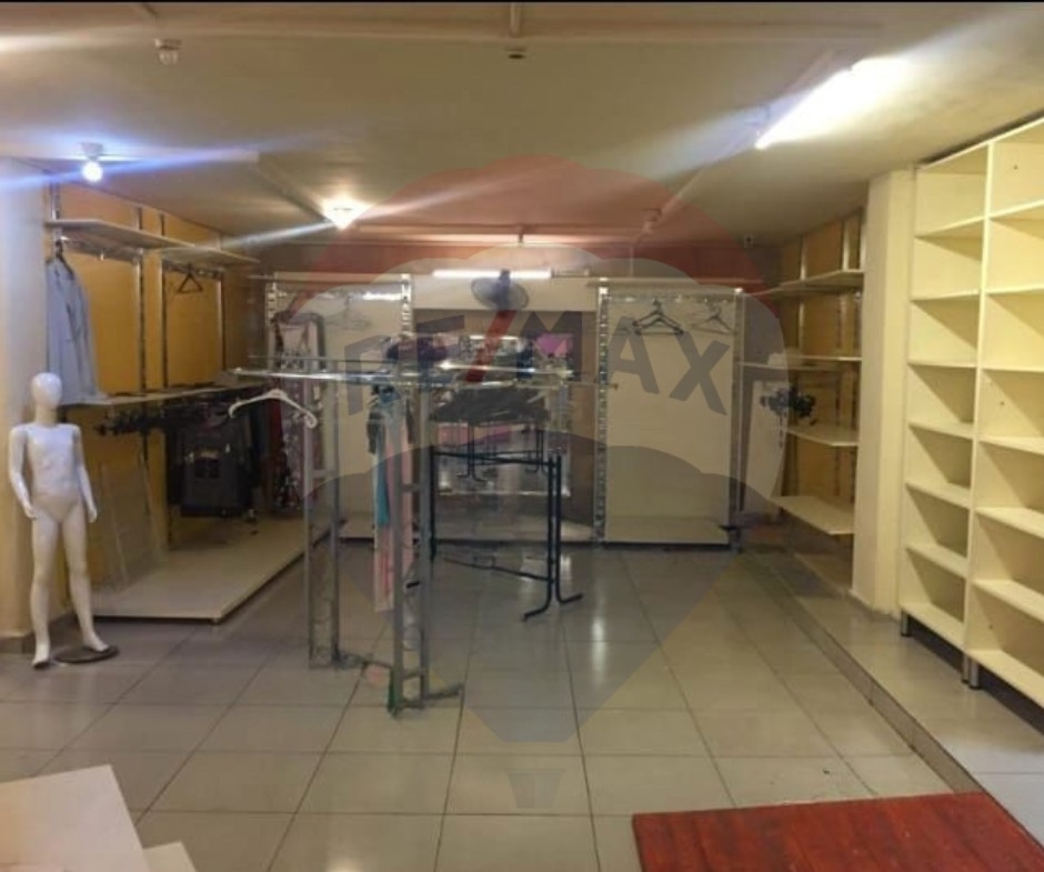 R9-2236 Shop 150m for sale in Mina Port Said's Main Street - Tripoli — الصورة 5 من 5
