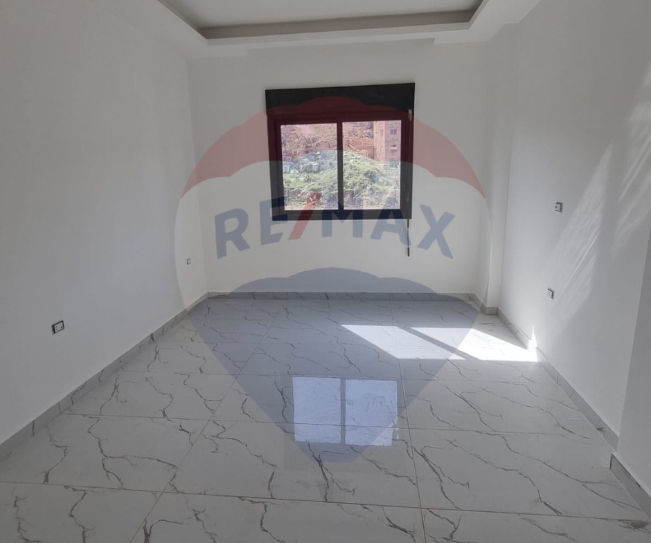 R9-2219 Duplex 230m for sale in Nakhleh - Koura — الصورة 7 من 9