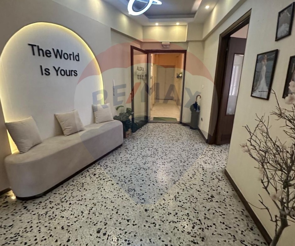 R9-2244 Apartment 220m for sale in Jemayzet Street - Tripoli — Photo 6 of 6