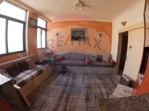 R9-2267 Apartment 300m for sale in Corniche El Mina - Tripoli — الصورة 3 من 8