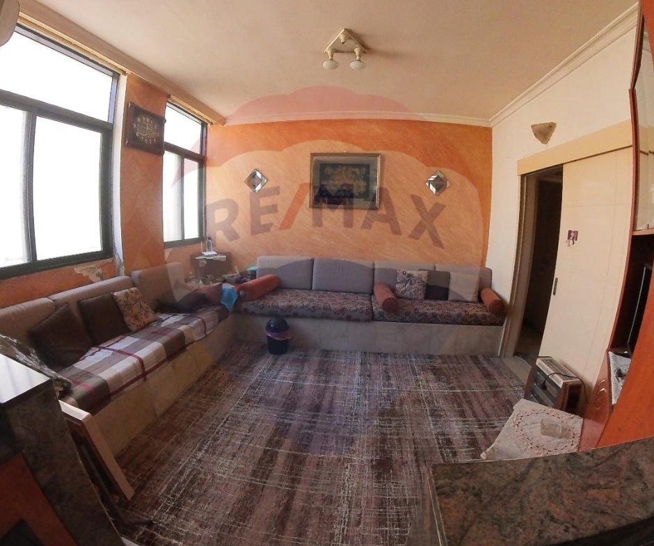 R9-2267 Apartment 300m for sale in Corniche El Mina - Tripoli — الصورة 3 من 8