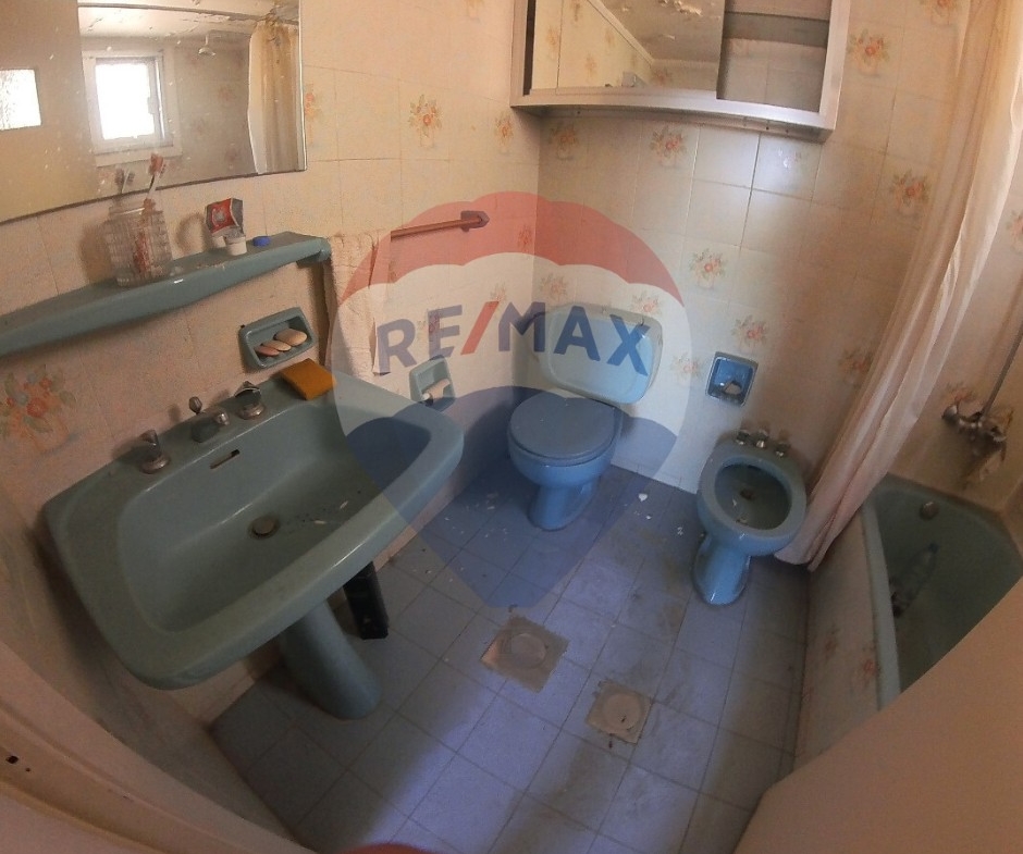 R9-2354 Apartment for Sale in Jemayzet – Tripoli — الصورة 10 من 14