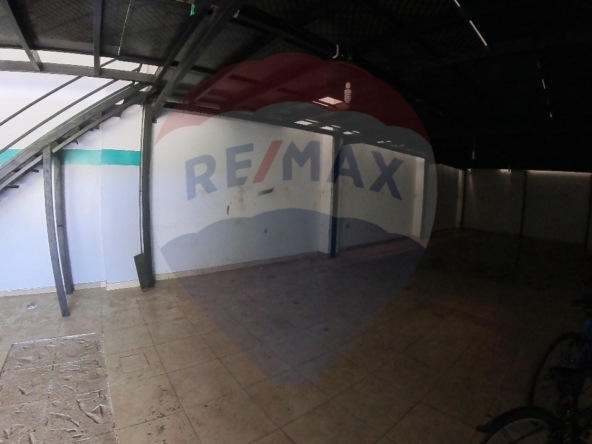 R9-2325 Showroom 300m² for Rent on Btouratij Main Road – Koura — Photo 2 of 8