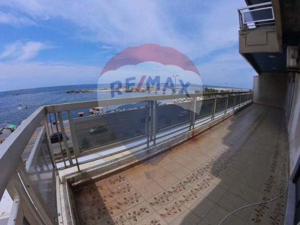 R9-2350 Apartment for sale in Mina Tripoli with sea view — Photo 2 of 12