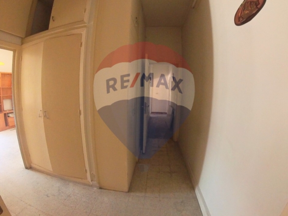 R9-2354 Apartment for Sale in Jemayzet – Tripoli — الصورة 2 من 14