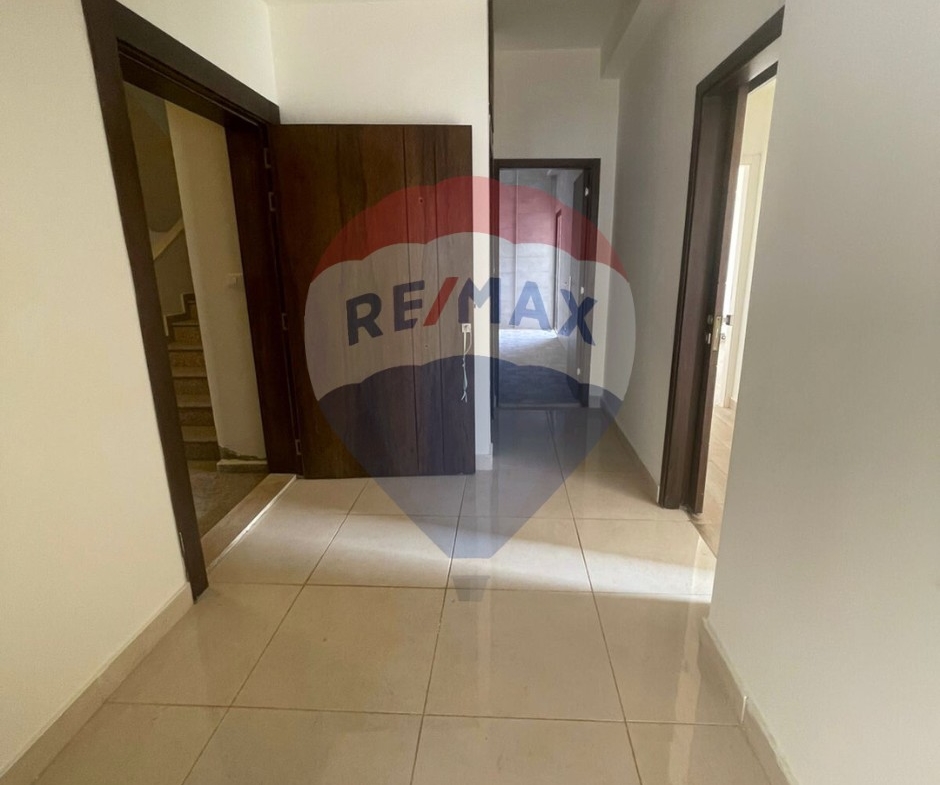 R9-2339 Apartment for Sale in Nakhleh - Koura — Photo 3 of 9