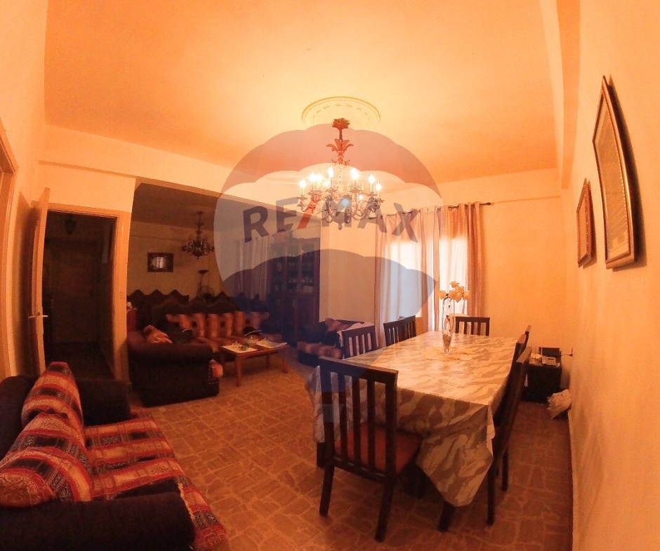 R9-2353 Apartment for Sale in Mina – Port Said Street — الصورة 3 من 9