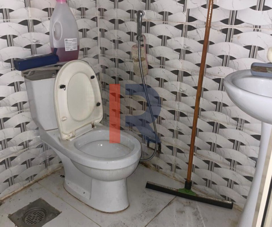 R9-2385 Shop 200m² for Rent in Mitein Street – Tripoli — الصورة 3 من 6