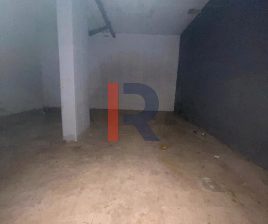 R9-2385 Shop 200m² for Rent in Mitein Street – Tripoli — الصورة 4 من 6