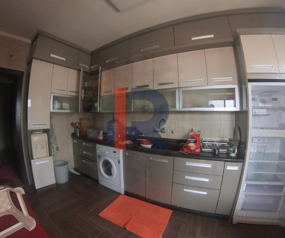 R9-2336 Spacious 145 sqm Apartment for Sale in Abu Samra, Tripoli — الصورة 5 من 6