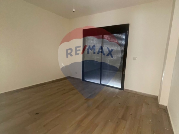 R9-2339 Apartment for Sale in Nakhleh - Koura — Photo 5 of 9