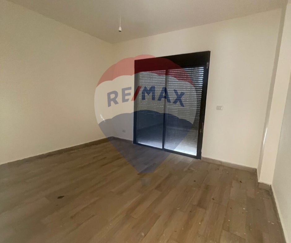 R9-2339 Apartment for Sale in Nakhleh - Koura — Photo 5 of 9