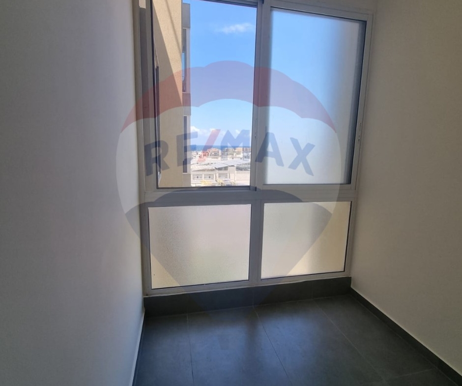 R9-2307 Apartment 160m for Sale in Dam w Farez – Tripoli with Sea View — الصورة 5 من 9