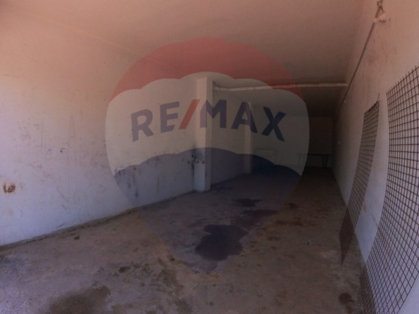 R9-2326 Showroom 300m² for Sale on Btouratij Main Road – Koura — Photo 4 of 9