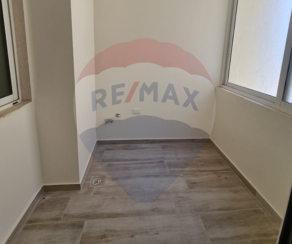 R9-2306 Apartment 160m for Sale in Dam w Farez – Tripoli with Sea View — Photo 11 of 12