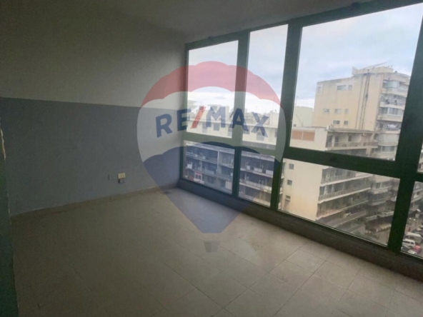 R9-2406 Office 145m for rent in Azmi – Tripoli — Photo 2 of 7