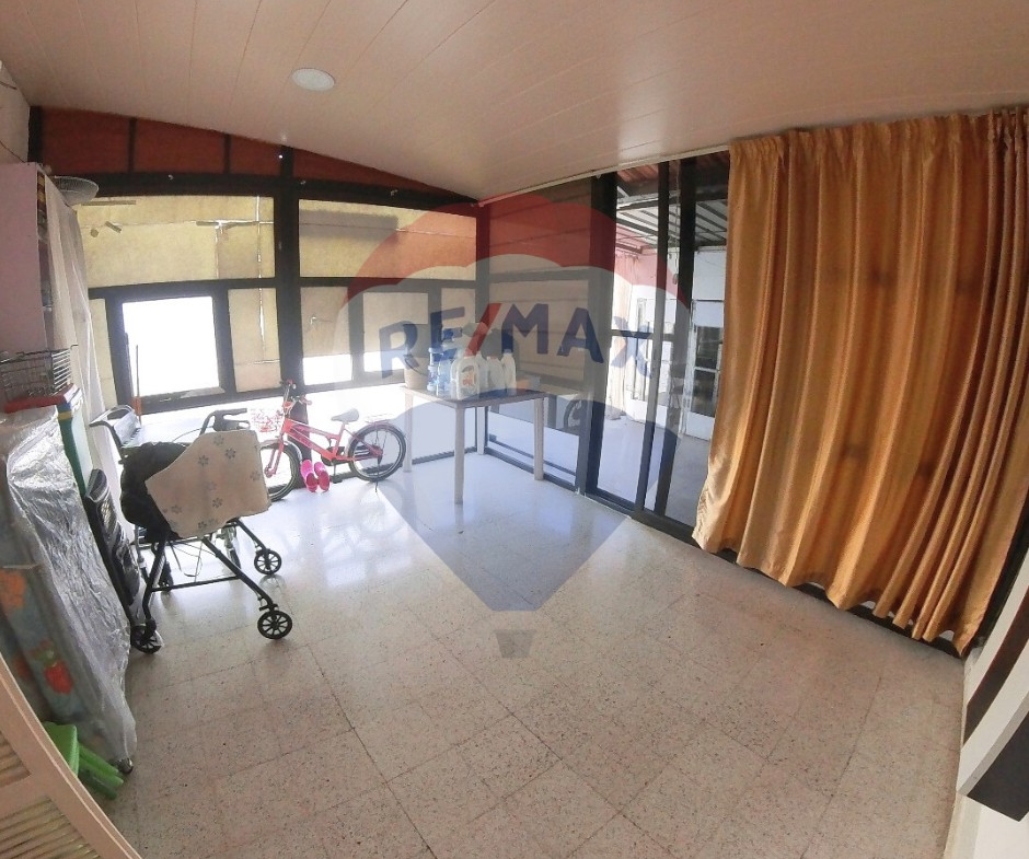 R9-2392 Apartment 300m for sale in Abu Samra – Tadrib Street — Photo 2 of 12