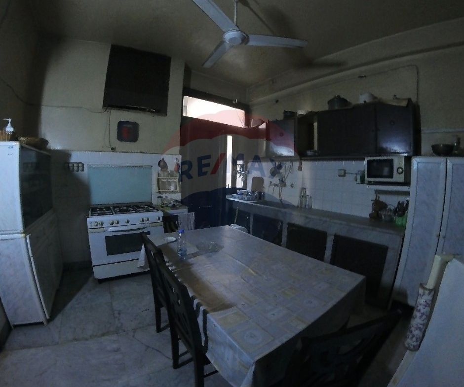 R9-2441 Apartment 226m for Rent in Tal – Tripoli — الصورة 3 من 8