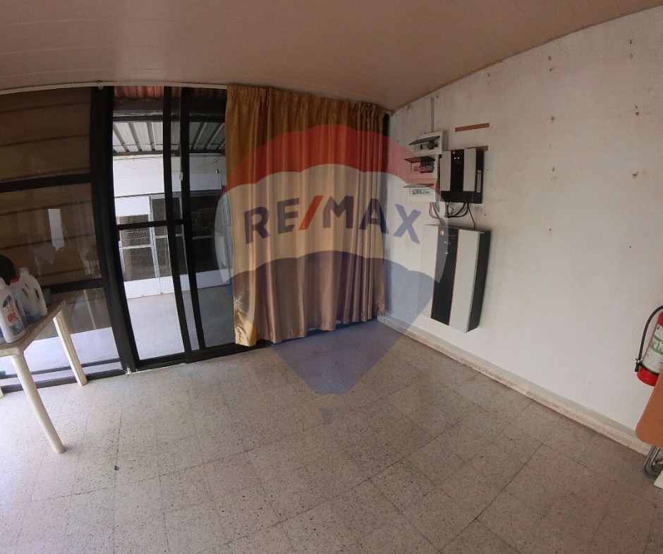 R9-2392 Apartment 300m for sale in Abu Samra – Tadrib Street — Photo 3 of 12
