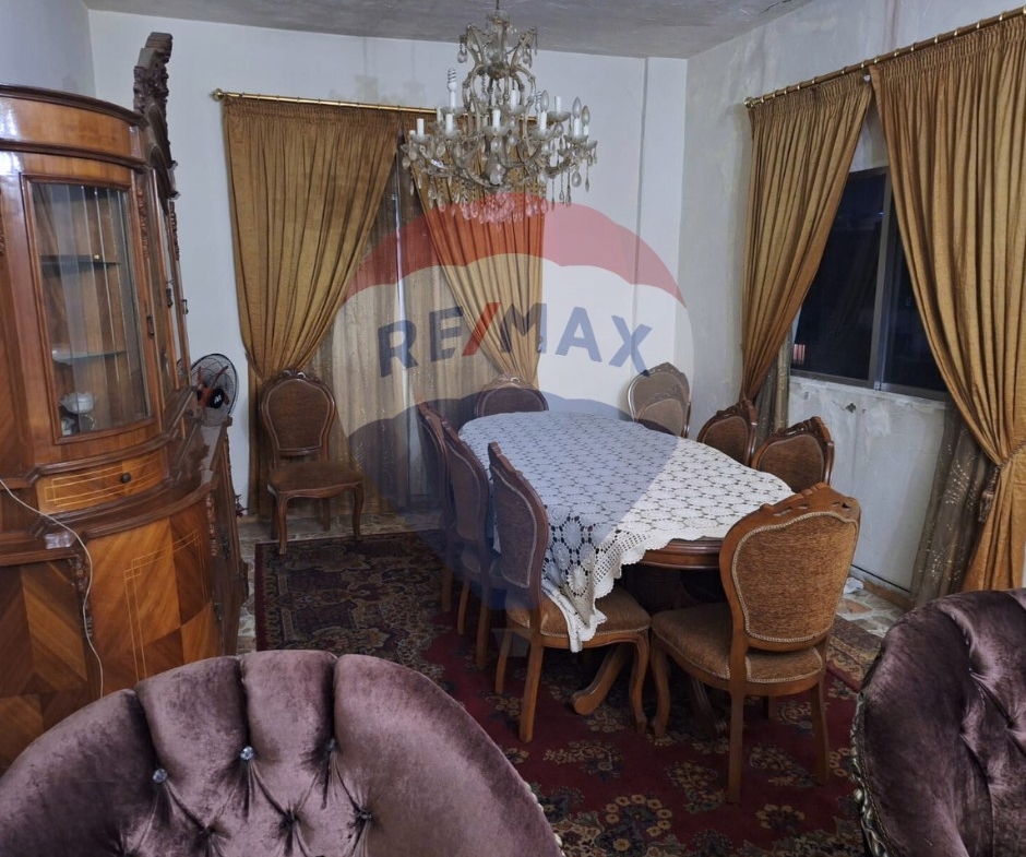 R9-2396 Apartment 180m for sale in Azmi Street – Tripoli — الصورة 3 من 6