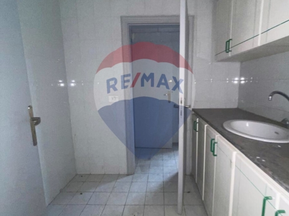 R9-2409 Office for Sale 155m in Azmi – Tripoli — الصورة 4 من 7