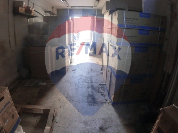 R9-2435 Two Open Shops with Warehouse for Sale in Abu Samra – Tripoli — الصورة 4 من 9