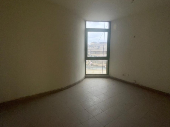 R9-2408 Office for rent in Azmi – Tripoli — Photo 5 of 7