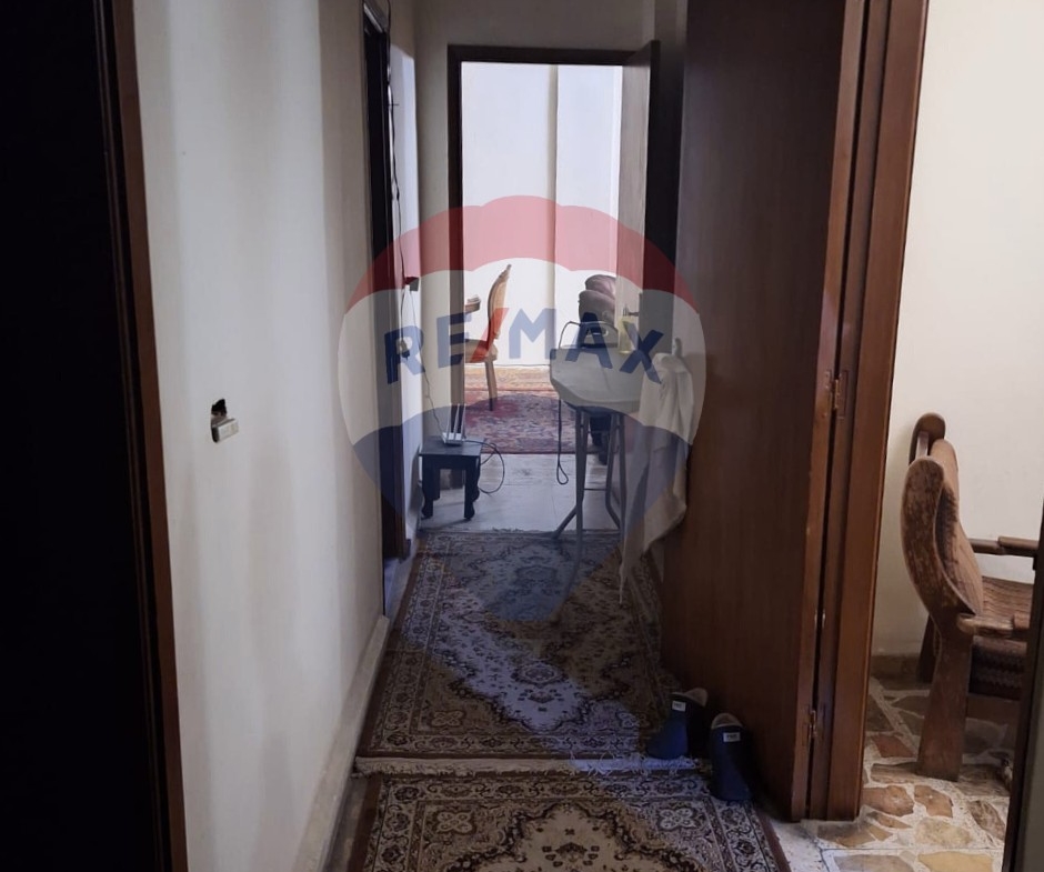 R9-2396 Apartment 180m for sale in Azmi Street – Tripoli — الصورة 6 من 6