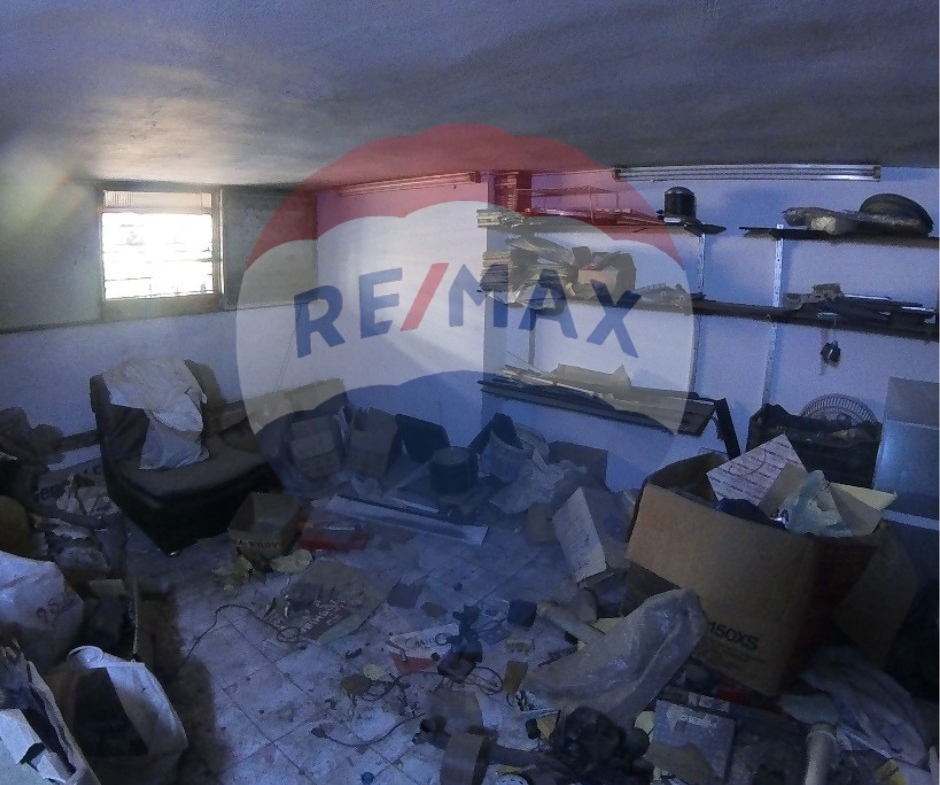 R9-2435 Two Open Shops with Warehouse for Sale in Abu Samra – Tripoli — الصورة 7 من 9