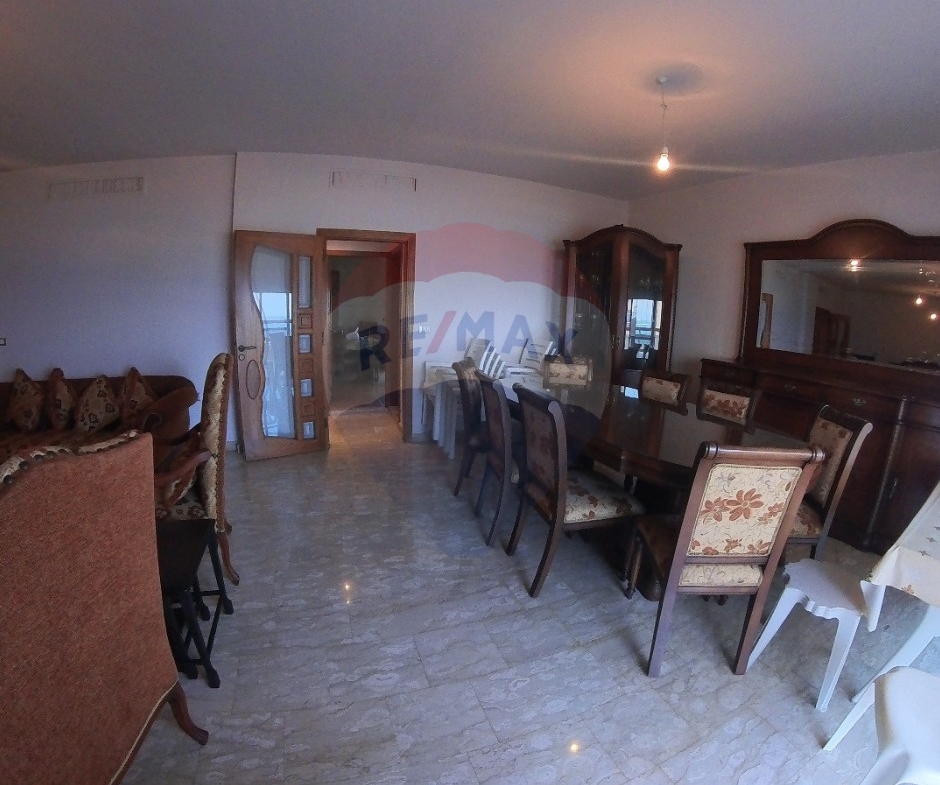 R9-2448 Apartment 220m for Sale in Corniche El Mina – Tripoli — Photo 10 of 12
