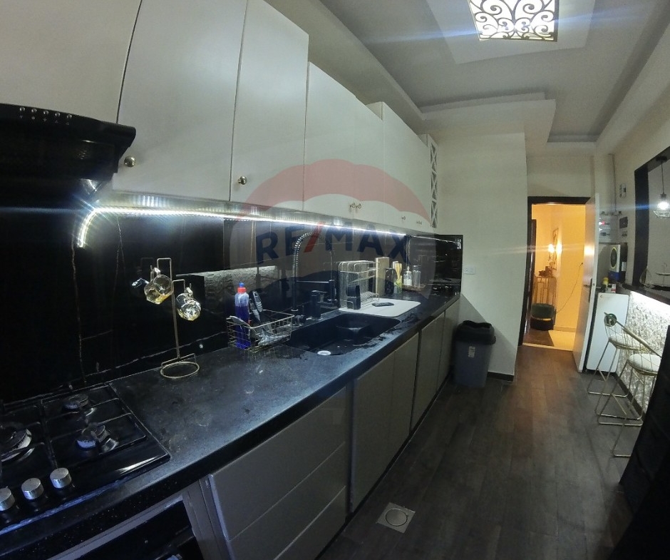 R9-2461 Apartment 135m for Sale in Mina – Tripoli (Next to the Ferry) — Photo 9 of 9