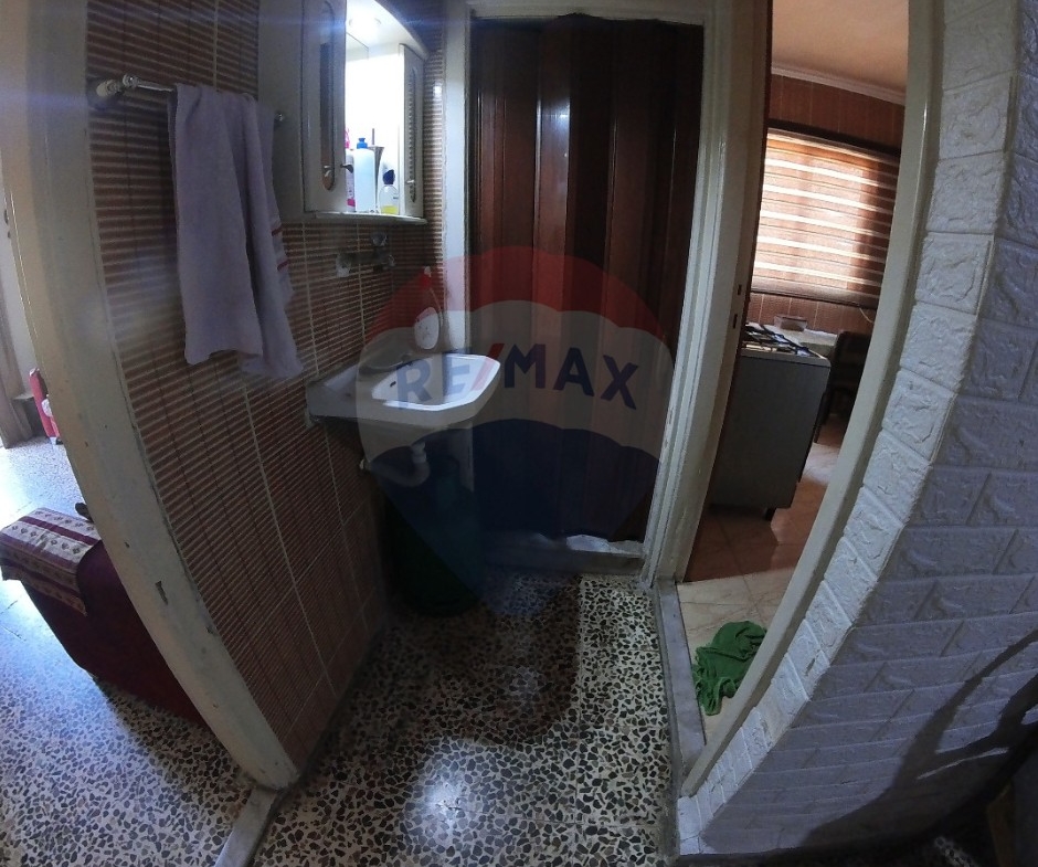 R9-2465 Apartment 135m for Sale Behind KFC Bab Bahsas Tripoli — الصورة 10 من 11