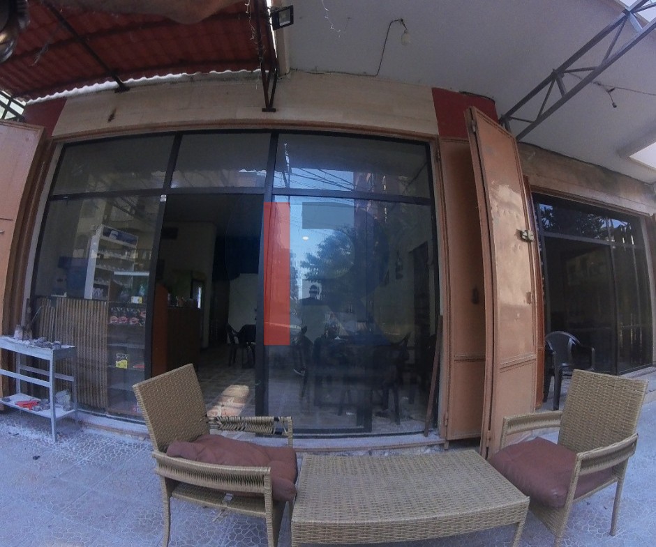 R9-2446 Two connected shops 80m for sale in Outour – Abou Samra — الصورة 2 من 4