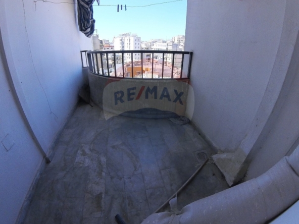 R9-2447 Apartment 137m for Sale in Metran Street – Tripoli — الصورة 2 من 10