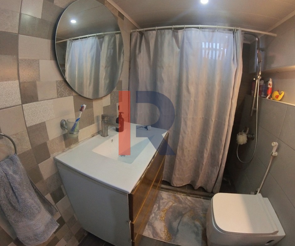 R9-2491 Apartment 110m for Sale in Miten Street – Tripoli — الصورة 2 من 8