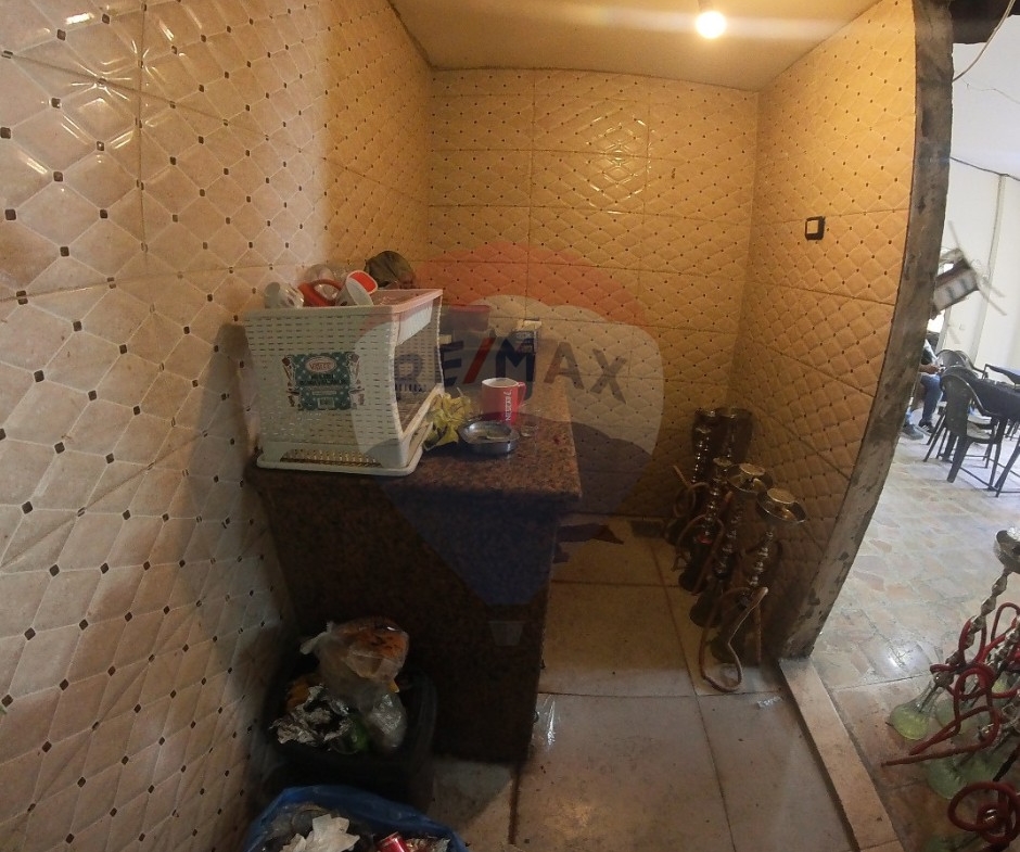 R9-2446 Two connected shops 80m for sale in Outour – Abou Samra — الصورة 3 من 4