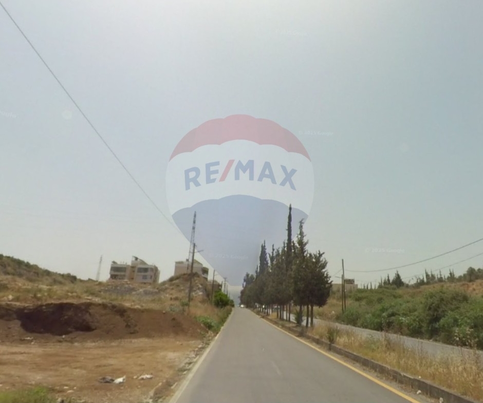 R9-2505 Land 2000m² for Sale in Mejdlaya – Kobbeh — الصورة 3 من 3