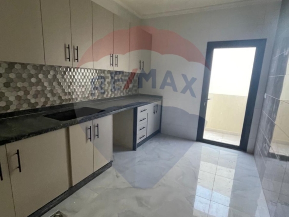 R9-2506 Apartment 119m for Sale in Abu Samra – Tripoli — الصورة 3 من 8