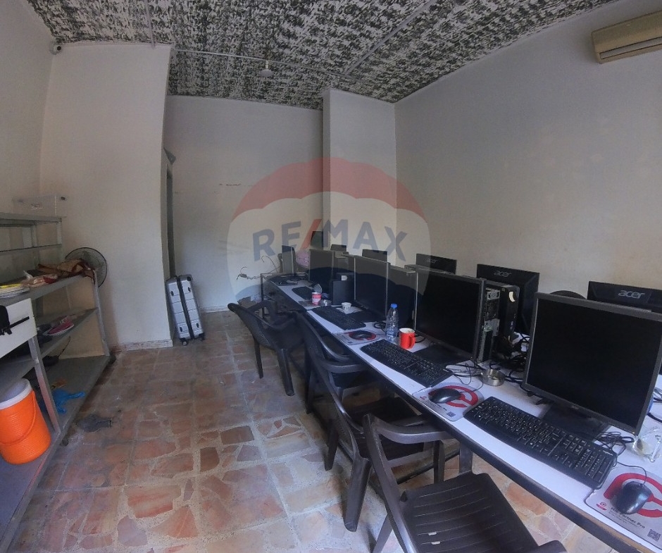 R9-2446 Two connected shops 80m for sale in Outour – Abou Samra — الصورة 4 من 4