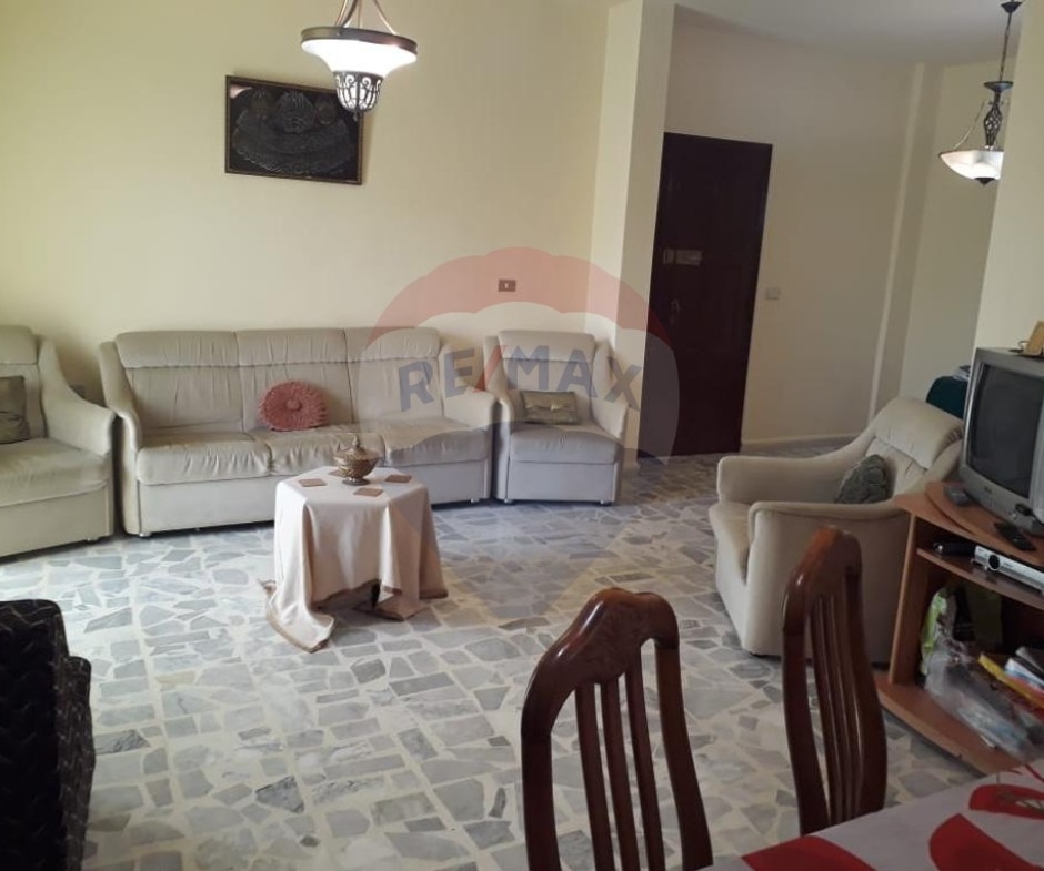 R9-2462 Apartment 110m + 100m Terrace for Sale in Beqaasefrine – Dannieh — Photo 3 of 9