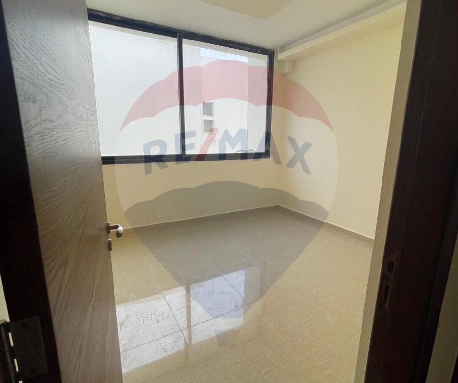 R9-2506 Apartment 119m for Sale in Abu Samra – Tripoli — الصورة 4 من 8